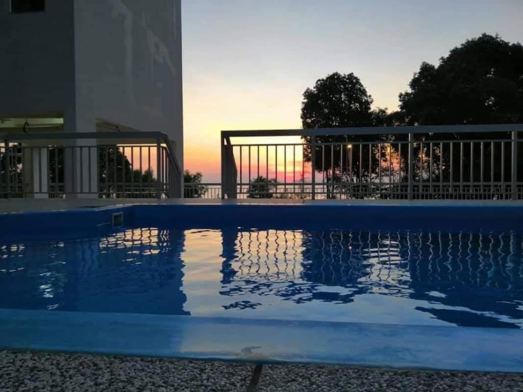 Alfaruqi Homestay Seaview 8 كوانتان المظهر الخارجي الصورة